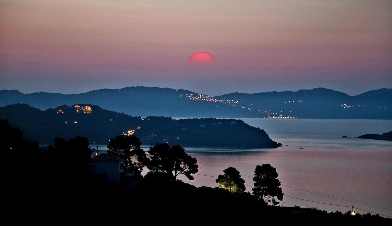 GoldenHill Studios Città di Skiathos Esterno foto